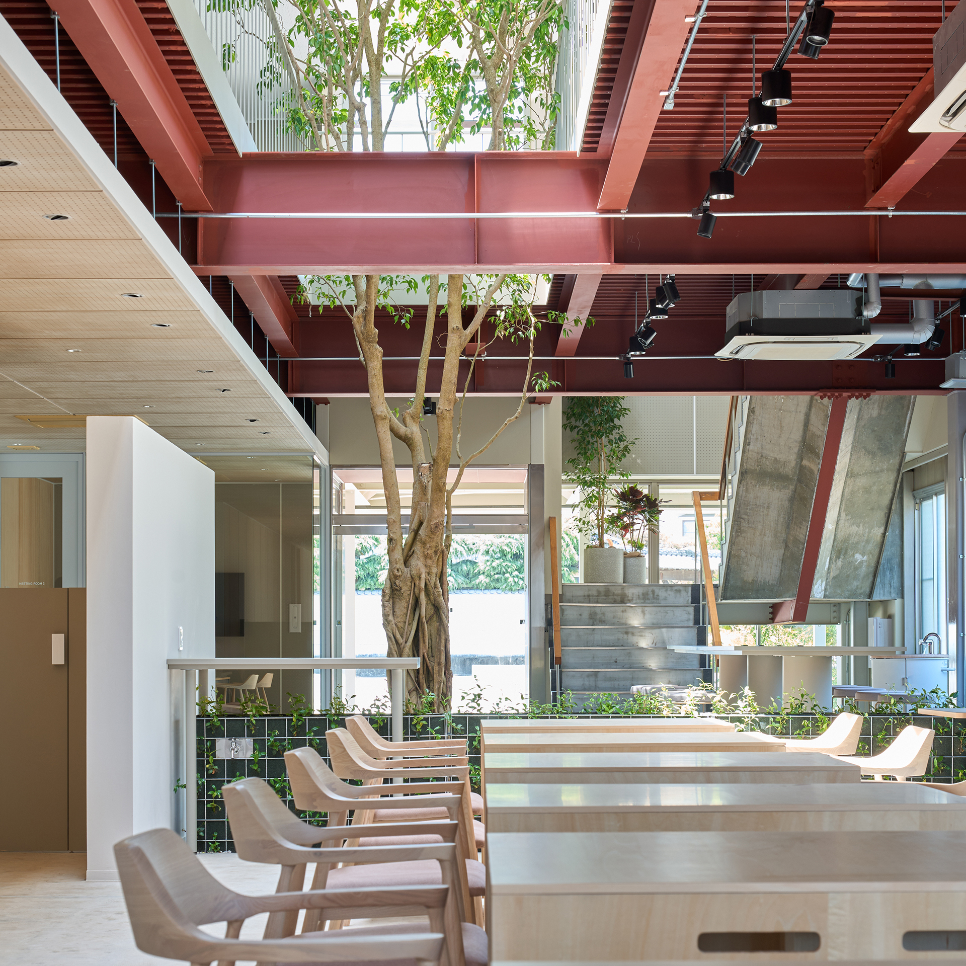 画像:北岡組本社建築改修 / Architectual renovation of KITAOKA GROUP headquarters