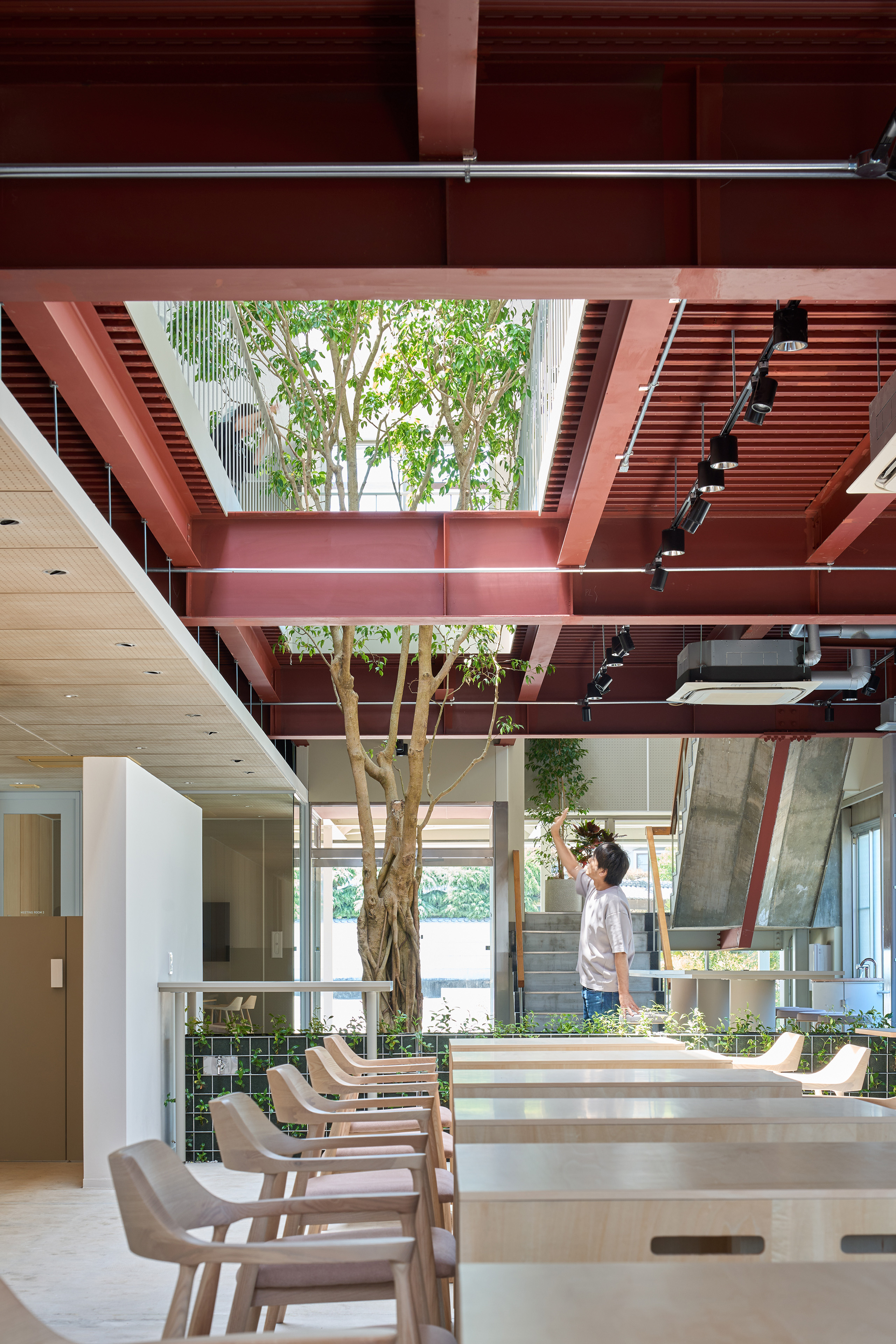 画像:北岡組本社建築改修 / Architectual renovation of KITAOKA GROUP headquarters