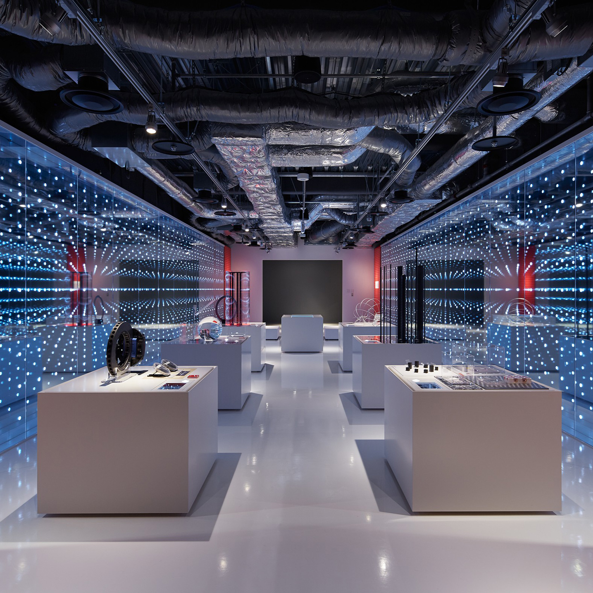 画像:CoorsTek Gallery & Office